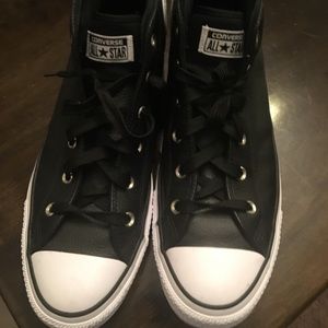 Men’s converse leather material shoes